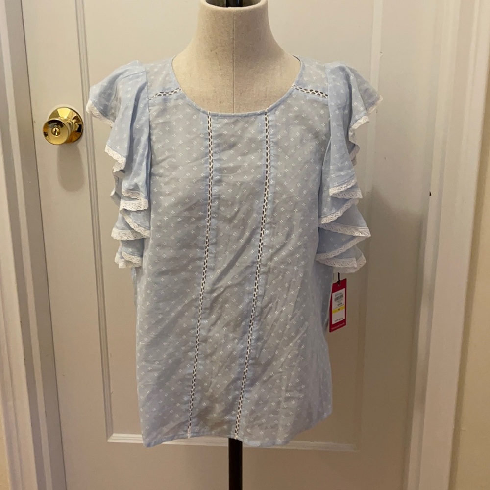 NWT Vince Camuto blouse size M